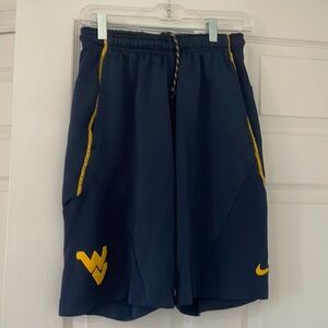 West Virginia University - WVU - Nike shorts - men's small
